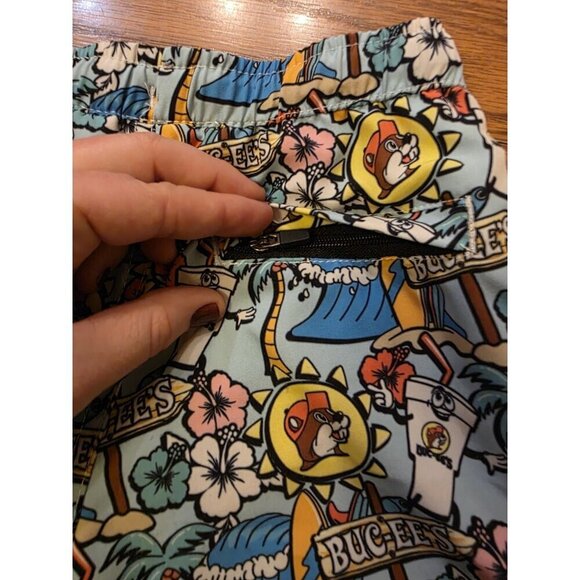 Buc-ee's Boys Swim Shorts Trunks Swimsuit Size 2T Mesh Lined Graphic Beaver Logo - Picture 4 of 6